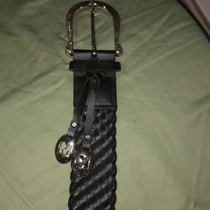MK belt